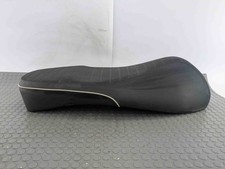 Vespa GTS 300 HPE (ZAPMD32) Seat saddle bench 2019–2022 32100817