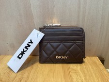 DKNY Trina Zip round Credit Card Holder. BNWT