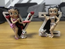 Letter V and Z Betty Boop Figurines. Set of 2 In Excellent Condition Boxed