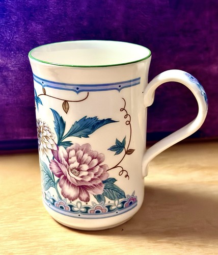 Kingsbury bone china - kingsbury,