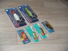 Fishing LURES x 6- BRAND