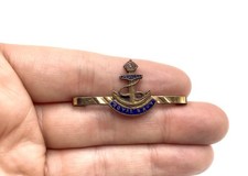 WW2 ROYAL NAVY ENAMEL