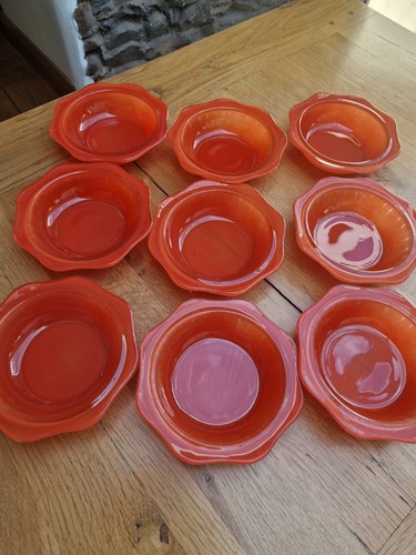 Nine vintage red - nine,