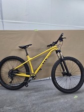 Trek Roscoe 7 Mountain Bike