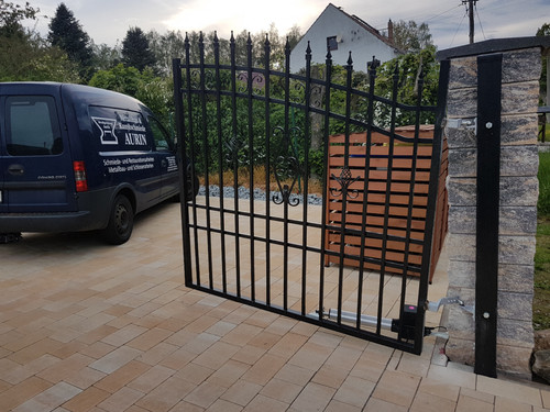 Lift gate fitting - , rising