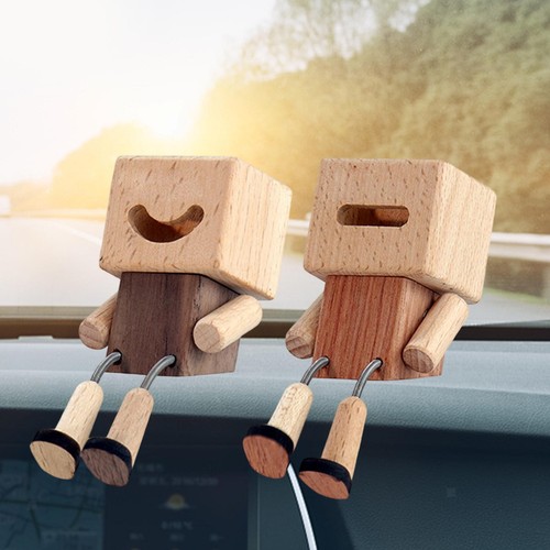 Shaking wooden man figurine - wooden,