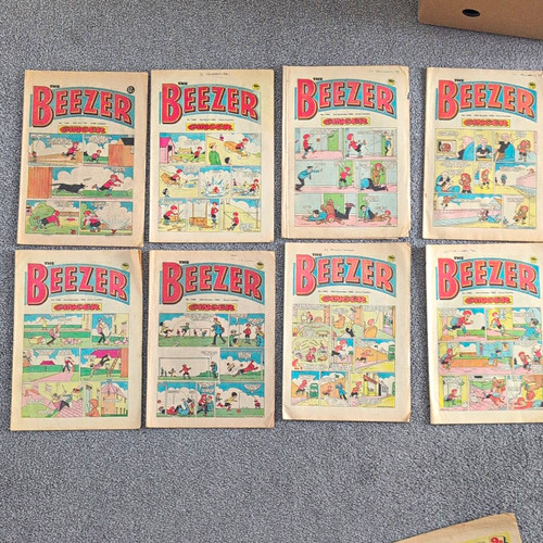 Beezer comics set 8 - comics,