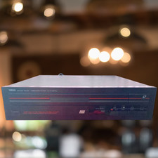 Yamaha LV-X1 LaserDisc Player