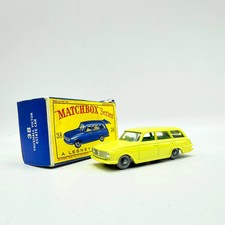 Matchbox Lesney 38b Vauxhall Victor Estate Car GPW Green Interior Boxed Regular 