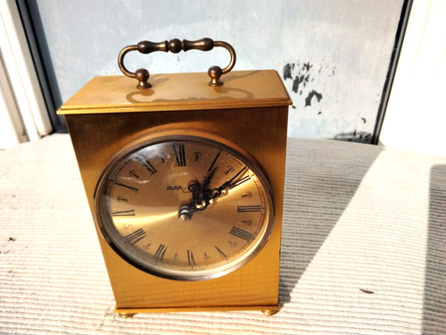 Vintage avia mantel clock - clock,