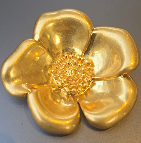 Chanel gold tone metal - chanel,