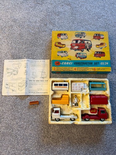 Corgi constructor set commer - corgi,