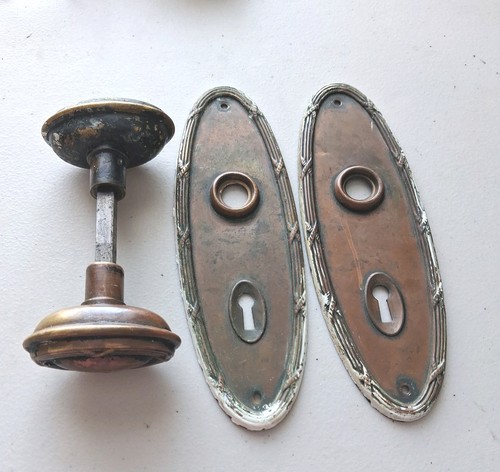 Vintage brass door knob - brass,
