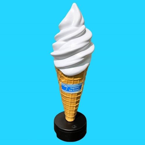 Ice cream display - cream,