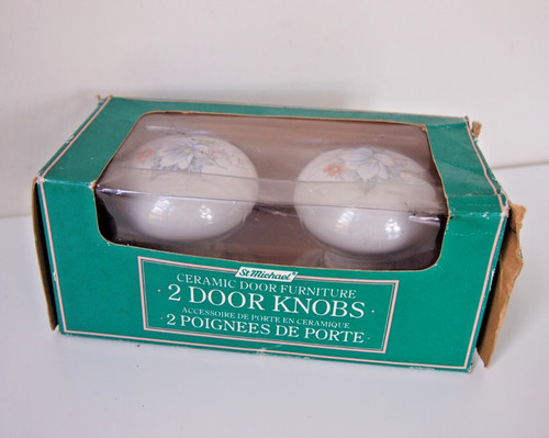 Vintage ceramic door knobs - vintage,