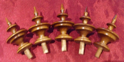 Type 5 of stained wood - -,