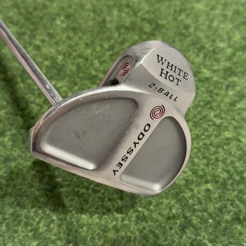 Odyssey white hot - 2ball, center