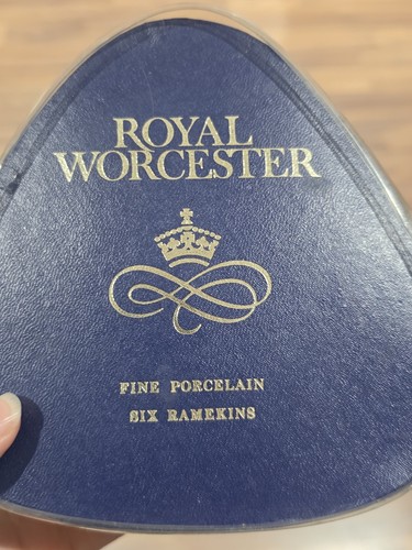 Royal worcester ramekins - royal,