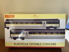 Hornby OO Gauge R4580 Eurostar Class 373 Divisible Centre Saloons Coach Pack