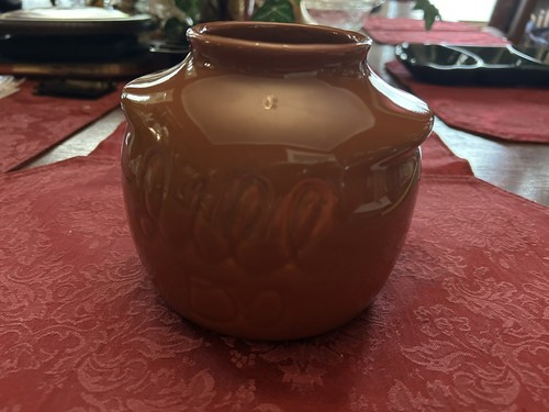 Vtg earthenware crock - vtg, 1970
