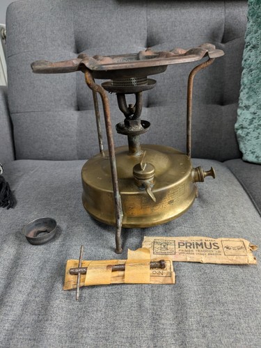 Vintage brass primus - brass,