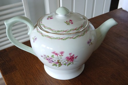 Vintage shelley stocks pattern - vintage,