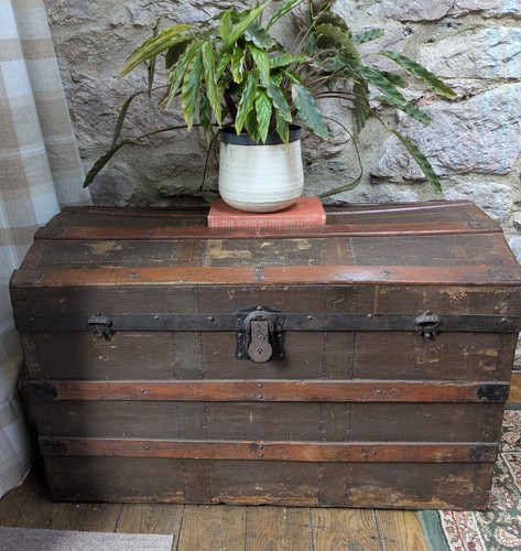 Antique domed top - top, trunk