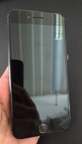 Iphone 128gb matte black - 7,