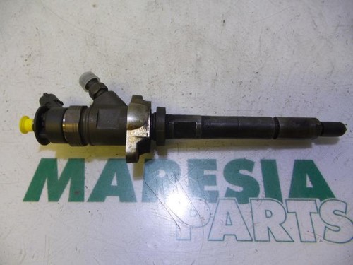 Fuel injector peugeot 206 - injector,