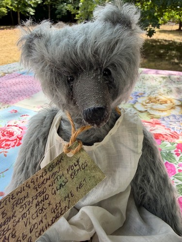 Gertie wiggins bear 27cm rare - gertie,