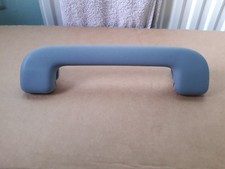 Renault Clio Interior Grab