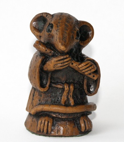 Church mouse musician - mouse,