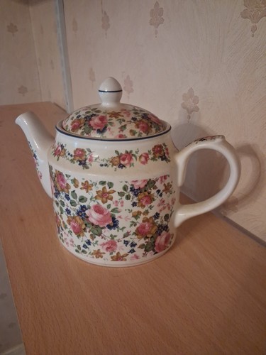 Sadler pottery tea pot - pottery,