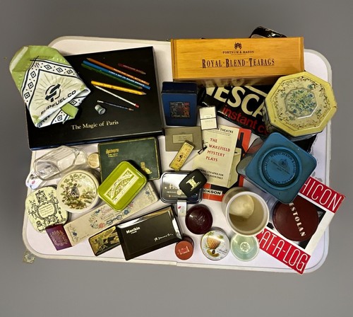 Mixed lot collectable - lot,