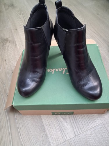 Beautiful clarks black leather - clarks,
