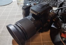 Sony Alpha DSLR-A100 10.2MP