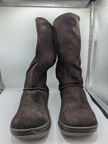 Brown rocket dog - rocket, boots