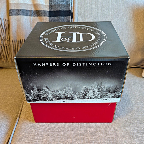 Hampers distinction - hampers,