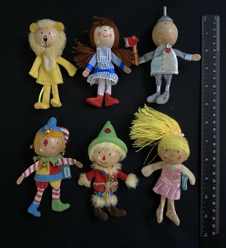 Fiesta crafts finger puppets - finger,