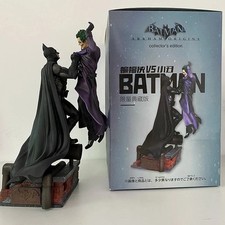 Batman vs Joker 28cm Arkham