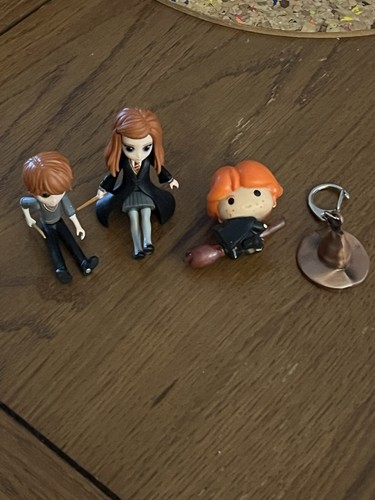 Harry potter items 2 - harry.,