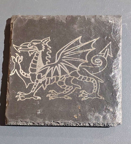 Welsh dragon draig - welsh, goch