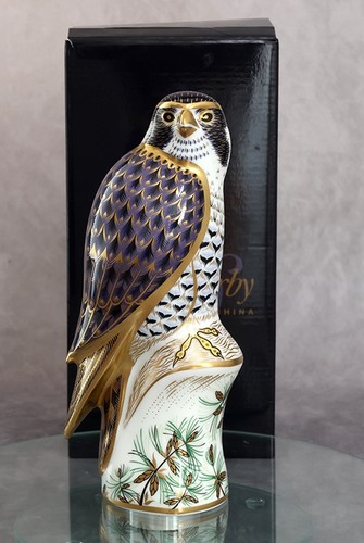 Royal crown derby - crown, 'peregrine