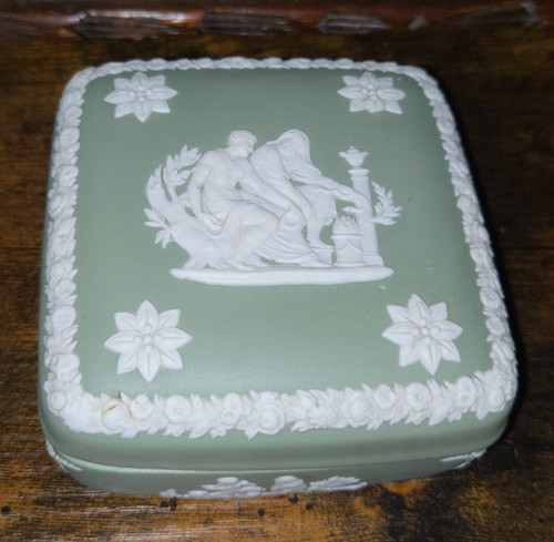 Sage green jasperware lidded - green,