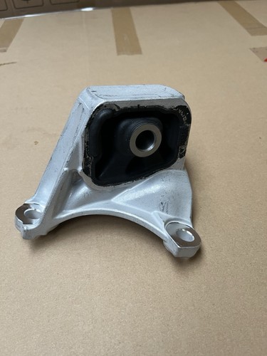 Front middle gearbox - middle, engine