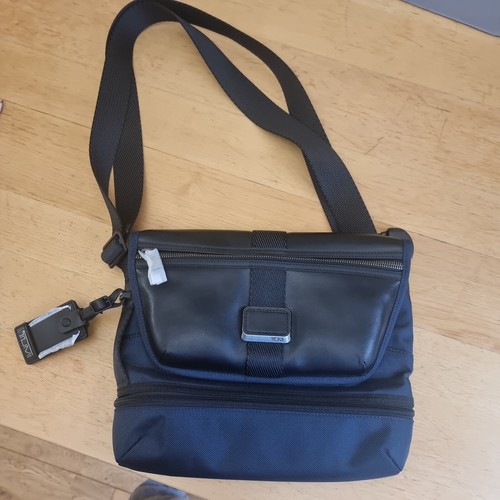 Tumi tablet accessories - tumi,