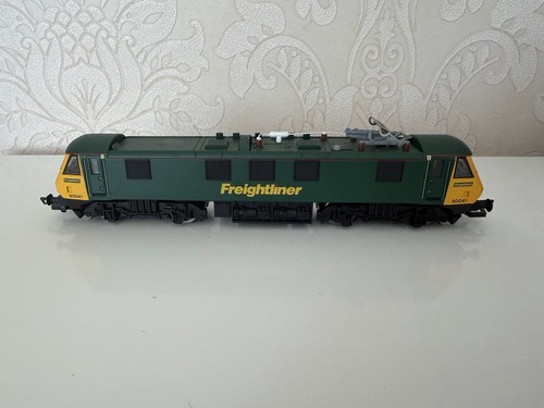 Hornby class 90041 - hornby, 90