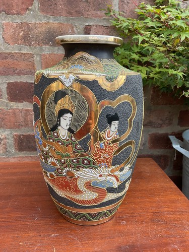 Japanese satsuma vase - japanese, hand