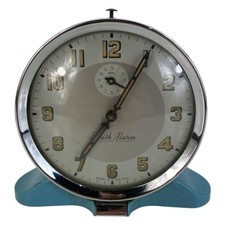 Vintage Smiths Alarm Made In Great Britain Blue Silver Round Alarm Clock Used