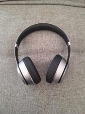 New Beats by Dr. Dre Solo2